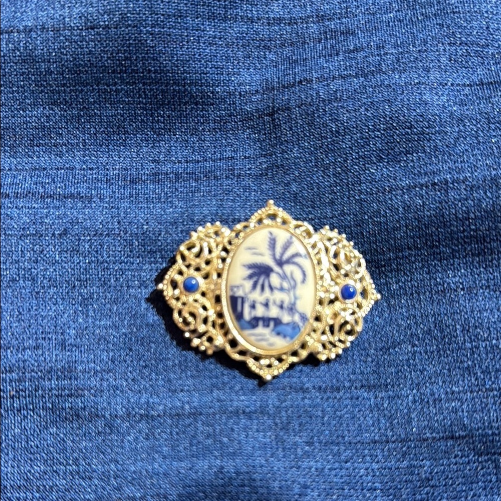 Cutwork Nativity Scene Handmade Vintage Silver Porcelain Silver and Blue Brooch